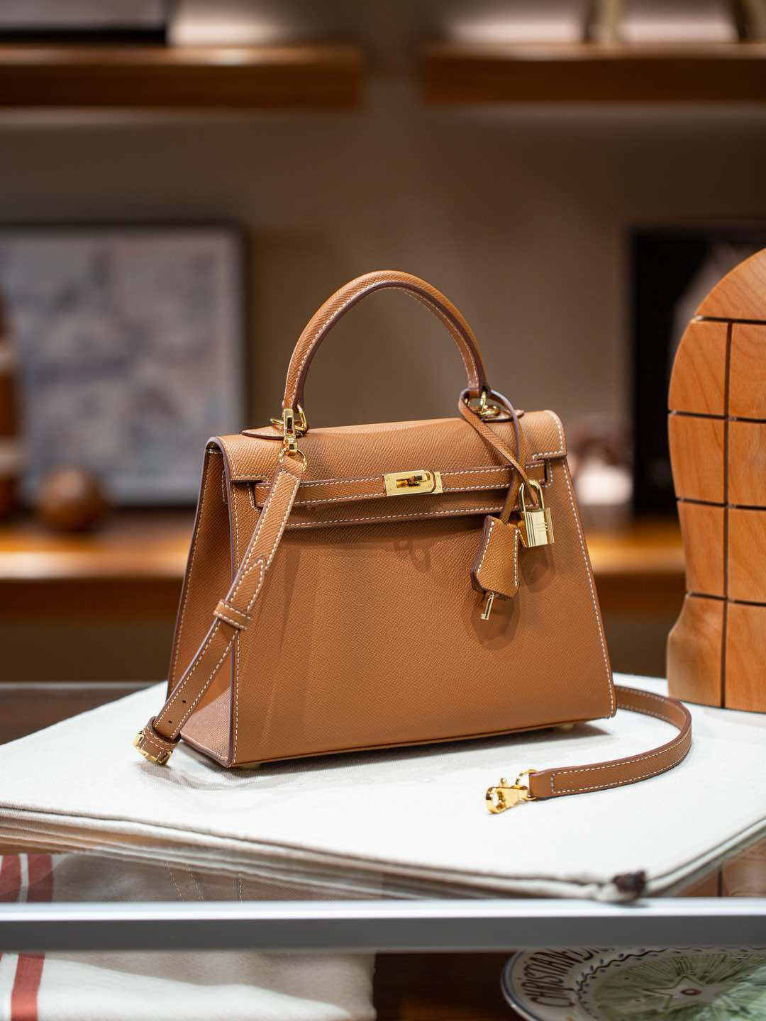 kelly bag camel -100% cowhide