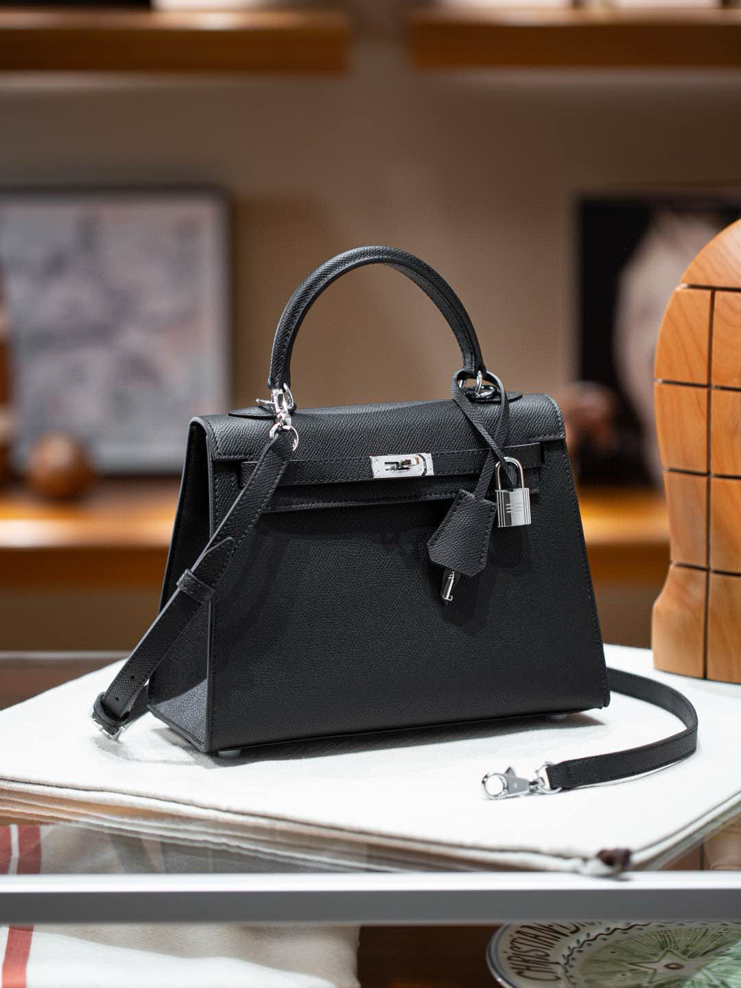 kelly bag black -100% cowhide