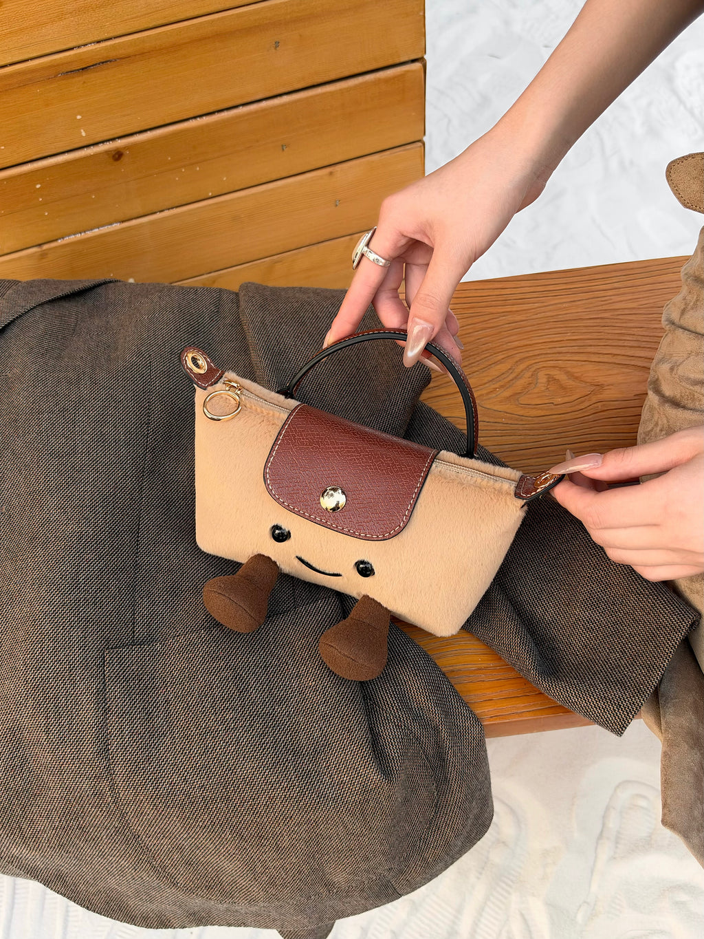 Cartoon Jellycat & Longchamp Style Cute Mini Tote Handle Shoulder Bag —— Plush Brown