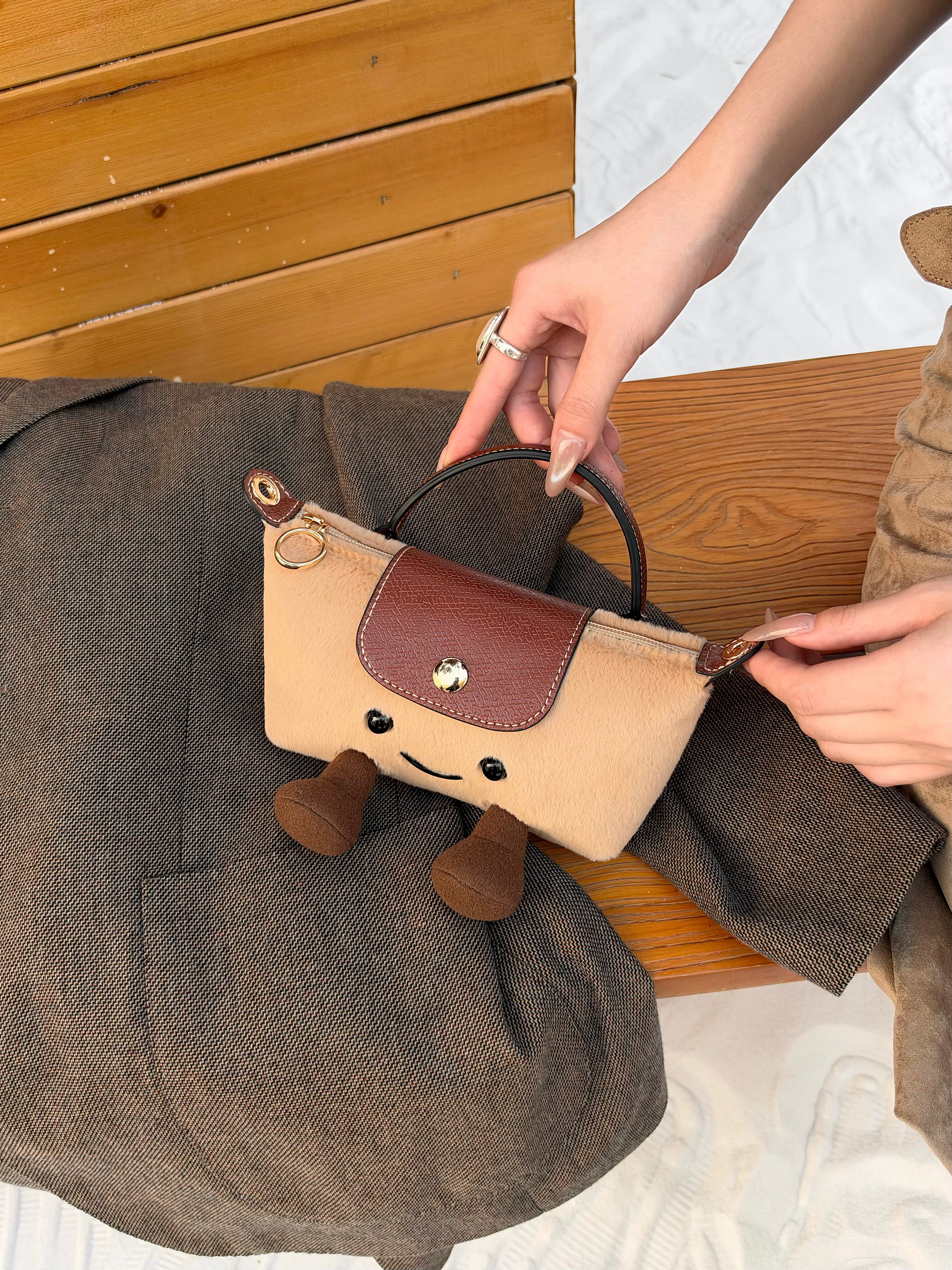 Cartoon Jellycat & Longchamp Style Cute Mini Tote Handle Shoulder Bag —— Plush Brown