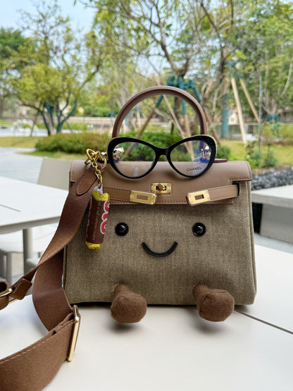Ready Stock Classic Biscuit Fluff Clarette Bag