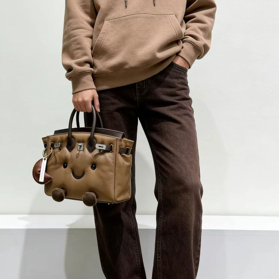 Classic leather Mocha-colored handbag