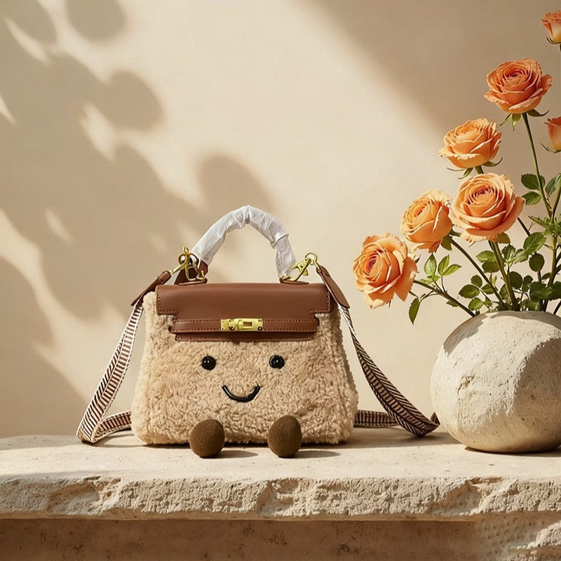 Classic Praline Fluff Clarette Bag