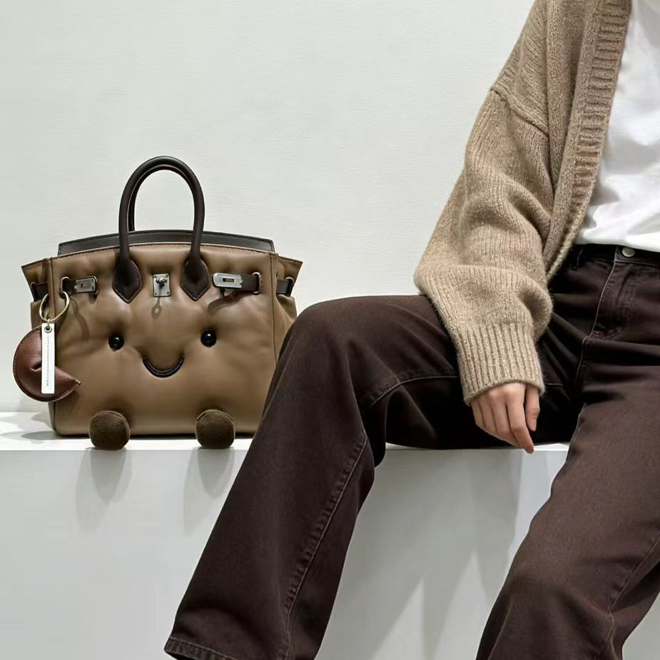 Classic leather Mocha-colored handbag