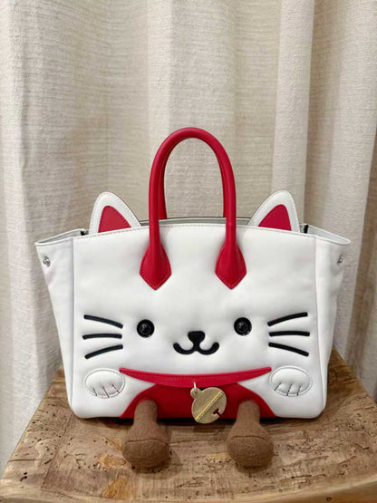 Classic leather Lucky Cat-colored handbag