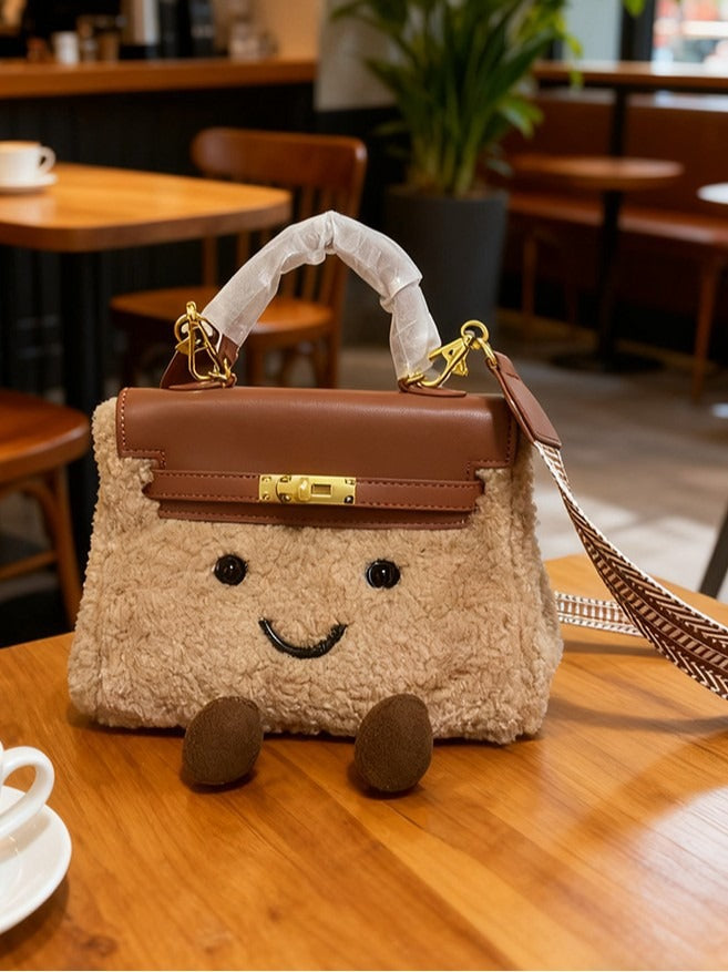 Classic Praline Fluff Clarette Bag