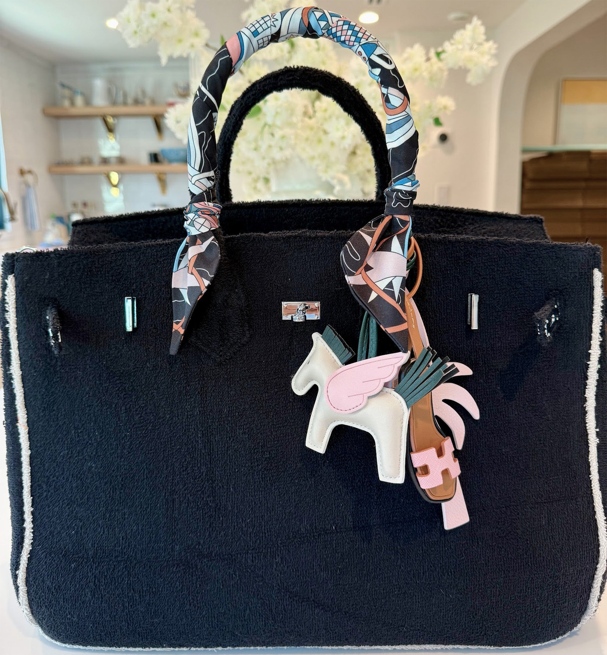 Seaside Terrycloth Tote - Black