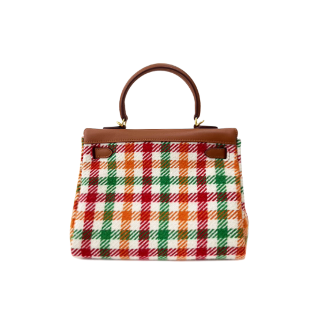 Ready stock Classic Noel Fluff Clarette Bag